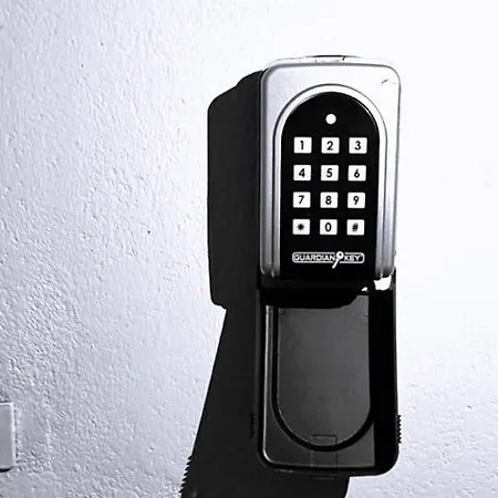 ゲストハウス L'angolino Di Gio 3*