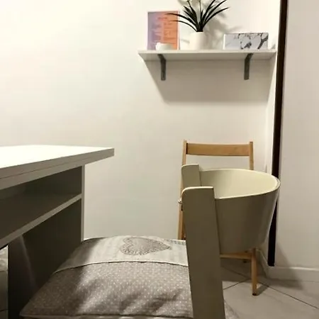 L'angolino Di Gio 게스트하우스 3*